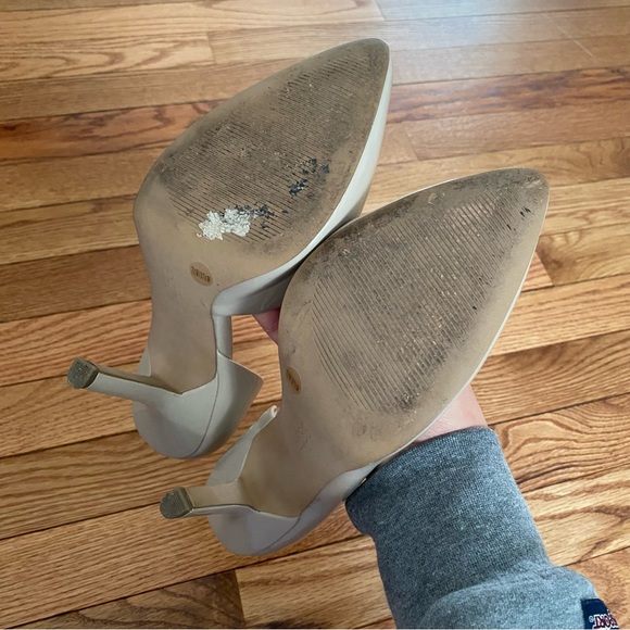 BCBG Nude Heels - Picture 7 of 8